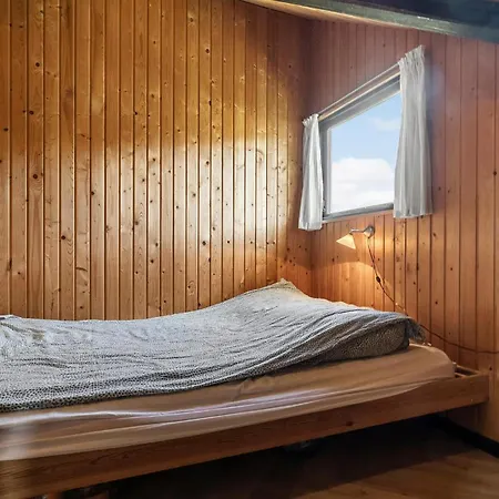 Dejligt Hus Med 4 Soveværelser I Feriehus Hejls