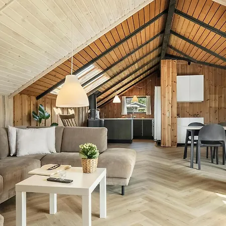 펜션 4 Bedroom In 하일스