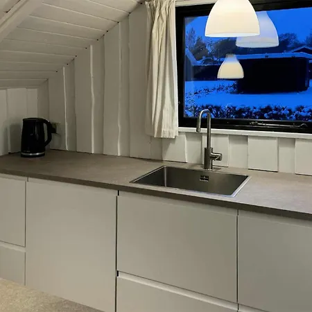 Dejligt Hus Med 4 Soveværelser I *